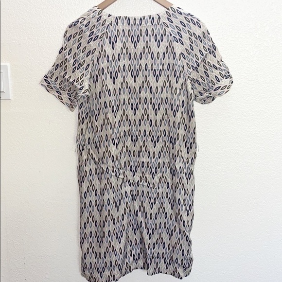 Fossil Short Sleeve Geometric Crewneck Shift Dress - Picture 6 of 8